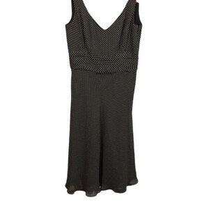 Ann Taylor Black & White Polka Dot Silk Dress Size 4 Sleeveless Midi